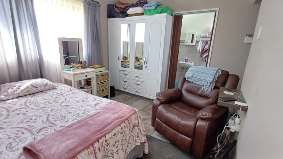 1 Bedroom Property for Sale in Noorsekloof Eastern Cape